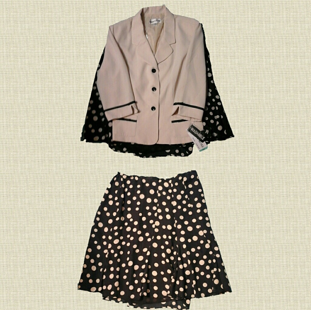 Danny & Nicole Two Piece Skirt and Blazer  Suit 16